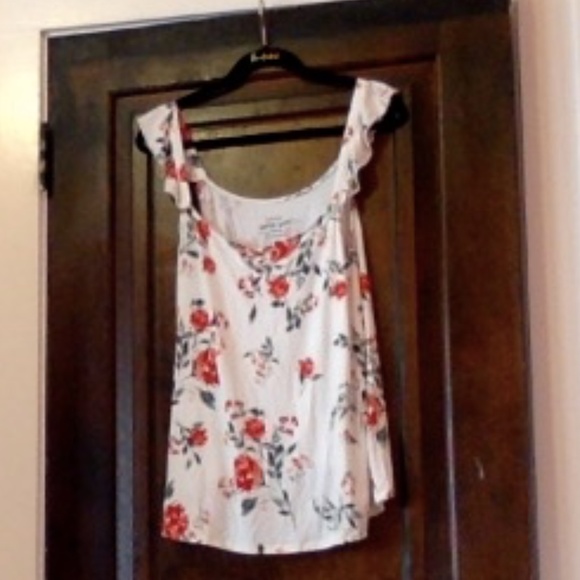 Torrid Super Soft Ivory Floral Lattice Ruffle Sleeve Top Size 0x - Picture 3 of 6